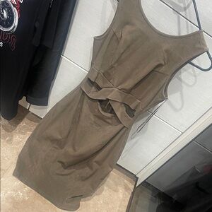 Guess Elegant Brown Sleeveless Dress